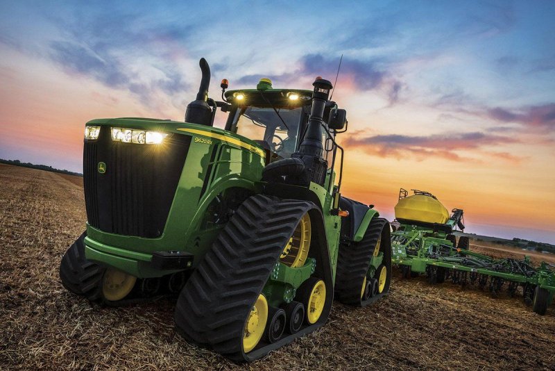 Трактор John Deere 9rx