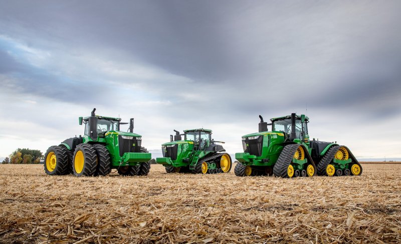 Трактор John Deere 9rt