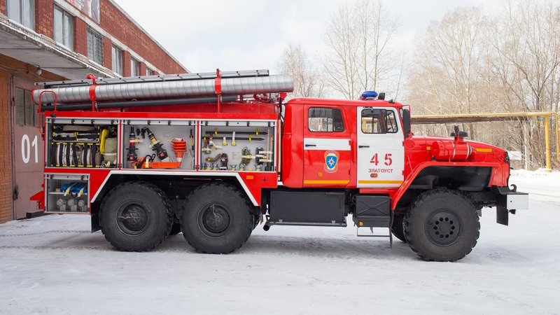 Пожарный автомобиль Урал 5557