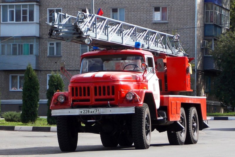 Пожарная автолестница ЗИЛ 131 ал 30
