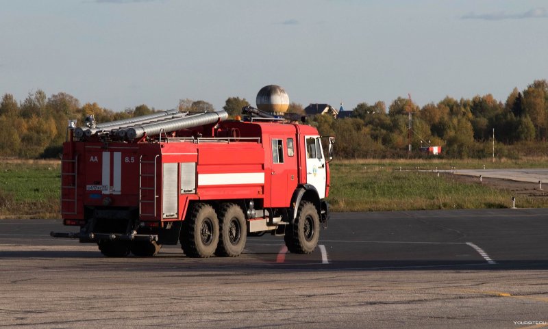 Пожарный Аэродромный автомобиль АА 12,5-70/100(8080);