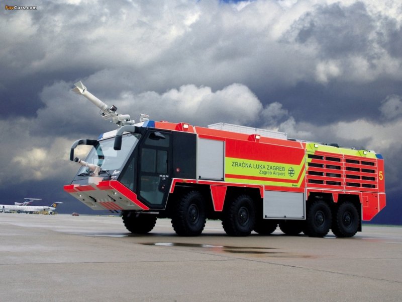 Аэродромная пожарная машина Oshkosh