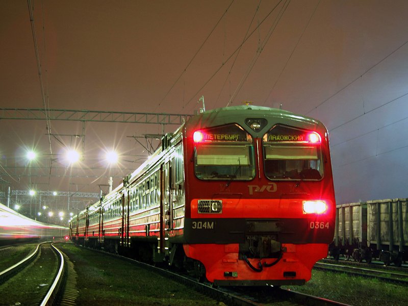 Моторный вагон эд4м